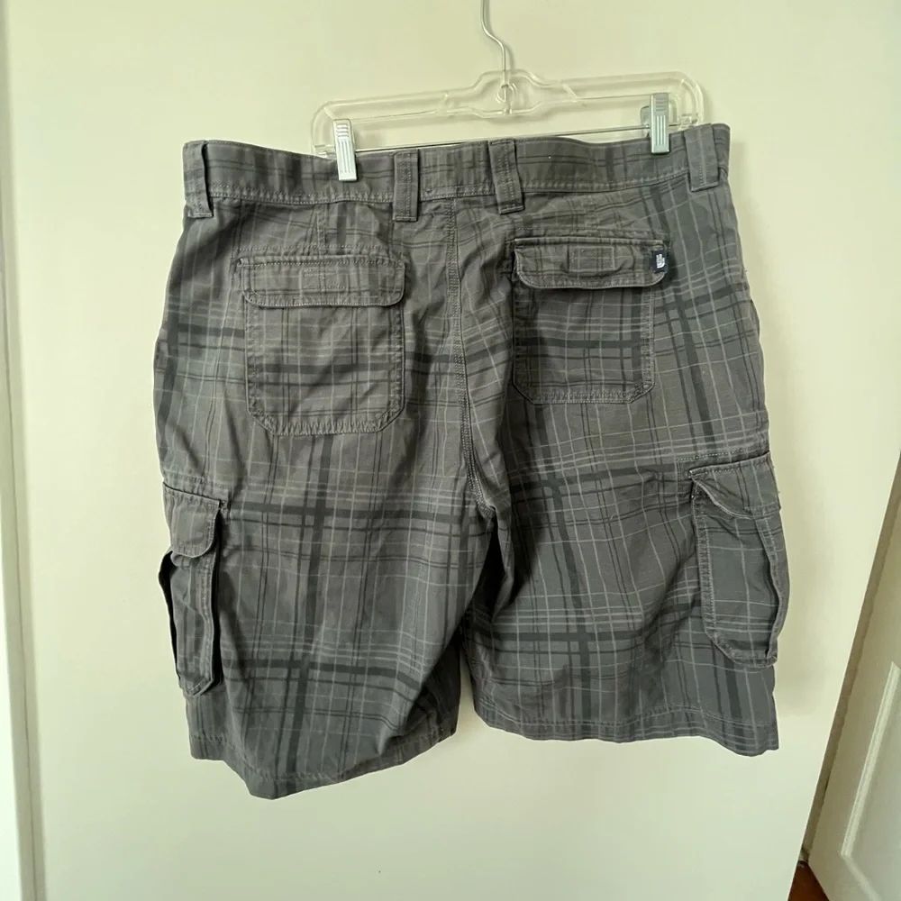 The North Face Cargo Shorts Mens 40 Regular Fit Gray Hiking Casual